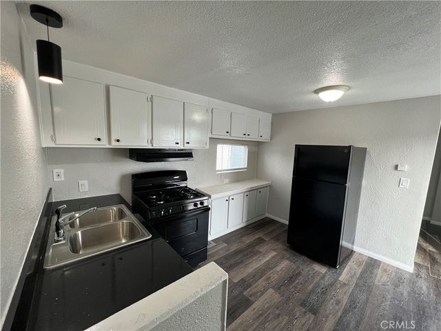 19260 Hinton Street, Hesperia, CA 92345