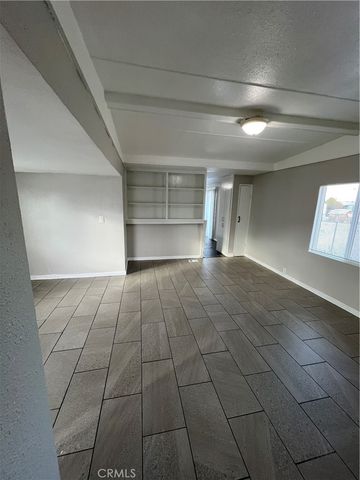 19260 Hinton Street, Hesperia, CA 92345