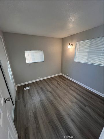 19260 Hinton Street, Hesperia, CA 92345