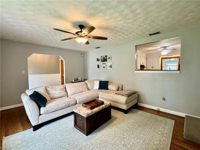 4652 Miles Standish RD, Virginia Beach, VA 23455