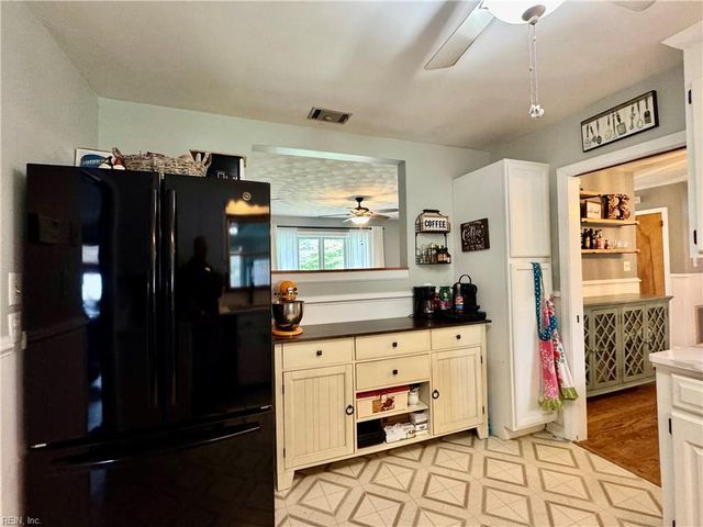 4652 Miles Standish RD, Virginia Beach, VA 23455