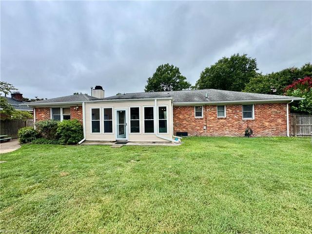4652 Miles Standish RD, Virginia Beach, VA 23455