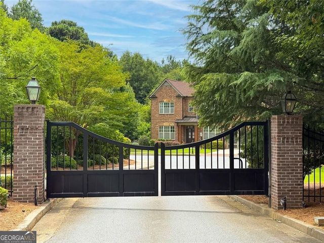 3420 Camellia Lane, Suwanee, GA 30024