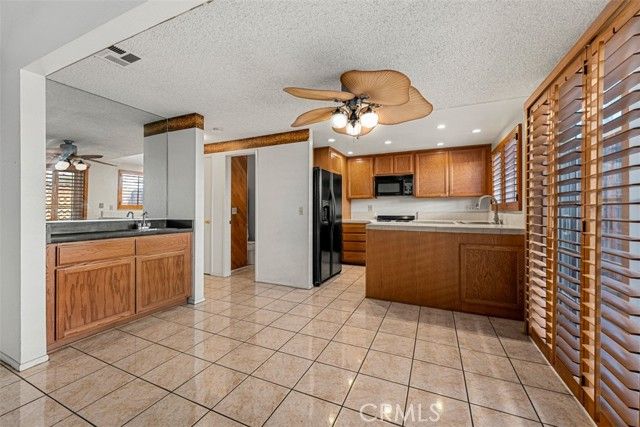 10401 Hammontree, Garden Grove, CA 92843