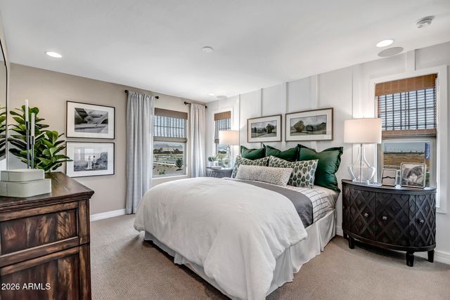 43254 N HINOKI Street, San Tan Valley, AZ 85140