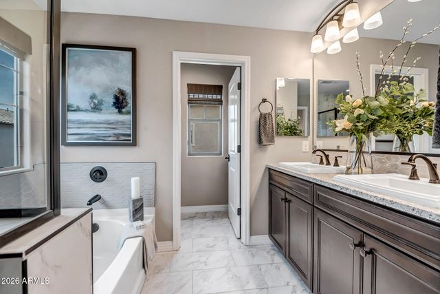 43254 N HINOKI Street, San Tan Valley, AZ 85140
