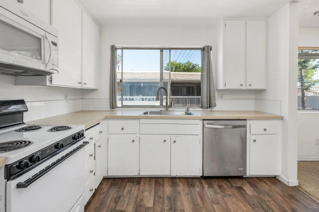 6385 Caminito Salado, San Diego, CA 92111