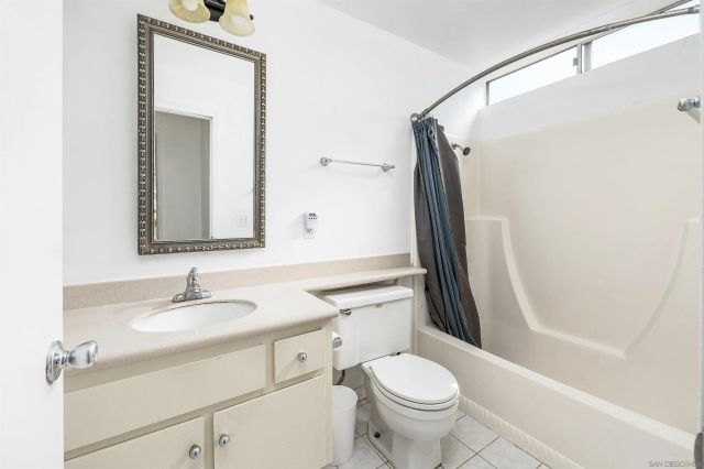 6385 Caminito Salado, San Diego, CA 92111