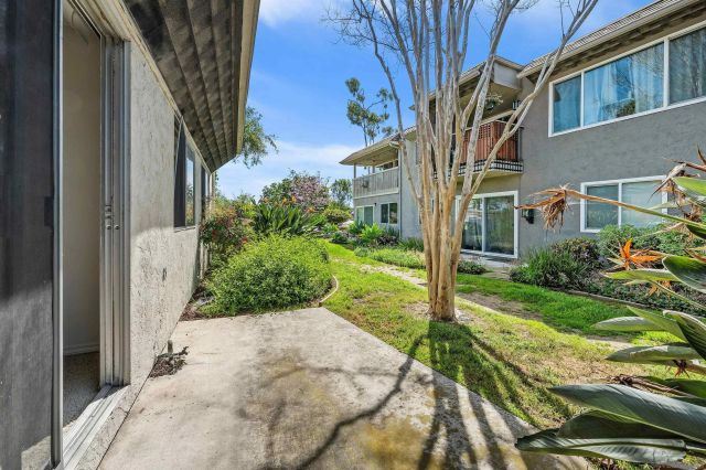 6385 Caminito Salado, San Diego, CA 92111