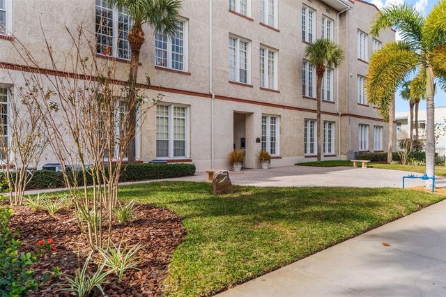 701 MIRROR LAKE DR N DRIVE N 118, St Petersburg, FL 33701