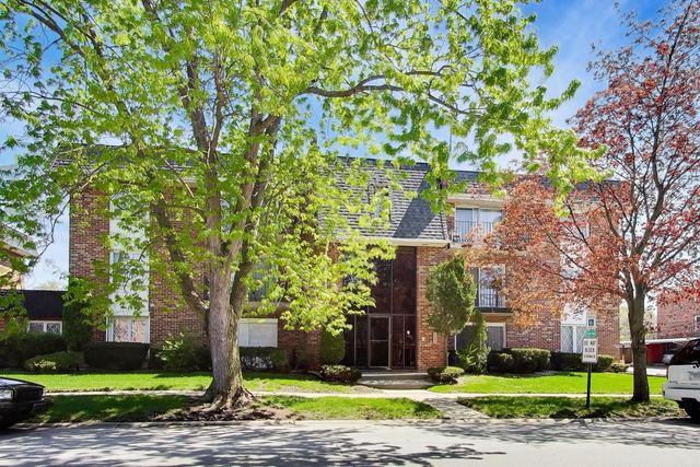 669 Chappel Avenue 2B, Calumet City, IL 60409