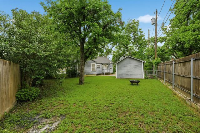 1325 N 34th Street, Waco, TX 76710
