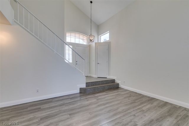 8006 Counterpoint Lane, Las Vegas, NV 89123