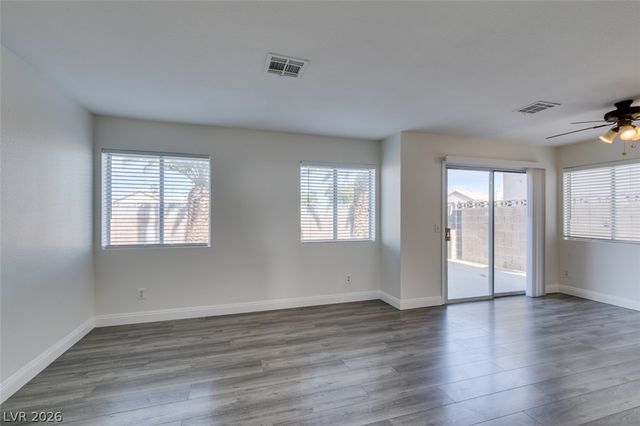 8006 Counterpoint Lane, Las Vegas, NV 89123