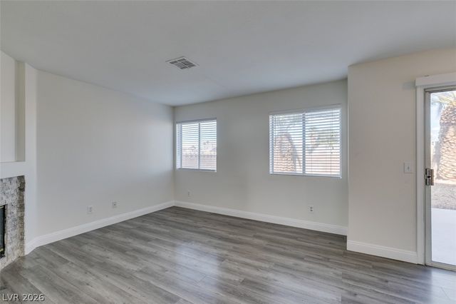 8006 Counterpoint Lane, Las Vegas, NV 89123