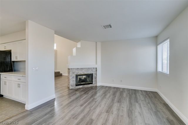 8006 Counterpoint Lane, Las Vegas, NV 89123