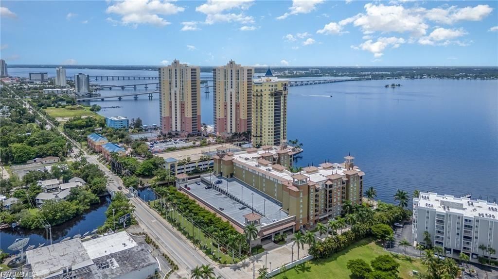 2825 Palm Beach BLVD 614, FORT MYERS, FL 33916 — exterior