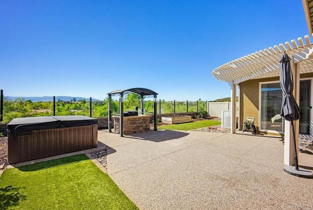 37846 Apache Plume, Murrieta, CA 92563