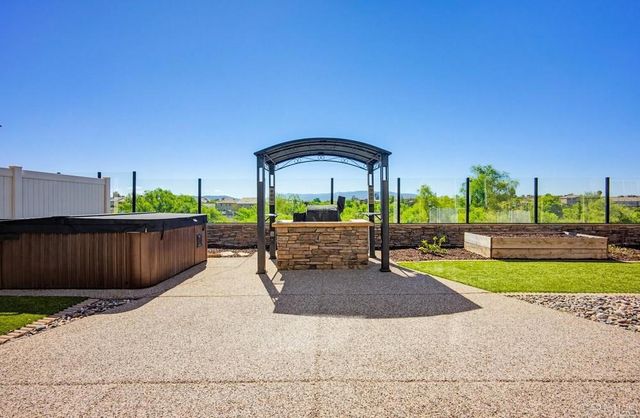 37846 Apache Plume, Murrieta, CA 92563