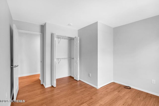 830 Brookside Drive, Toms River, NJ 08753