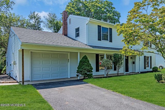 830 Brookside Drive, Toms River, NJ 08753