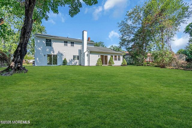 830 Brookside Drive, Toms River, NJ 08753