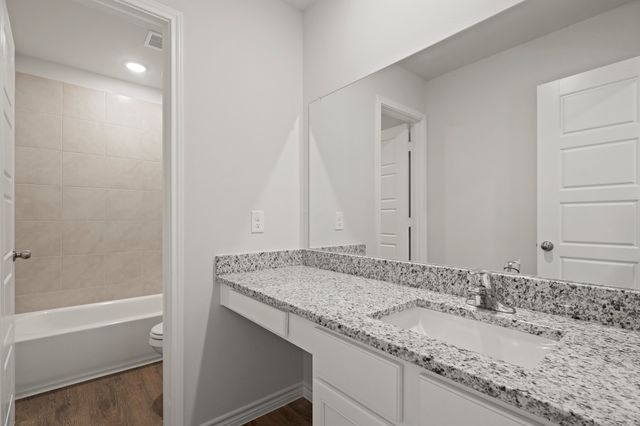 2433 Dahlia Drive, Fort Worth, TX 76123