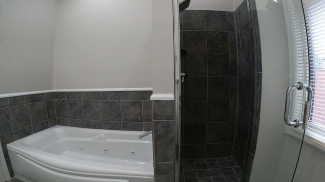 3434 N ELSTON Avenue 101, Chicago, IL 60618