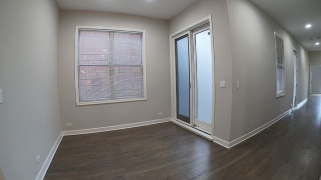 3434 N ELSTON Avenue 101, Chicago, IL 60618