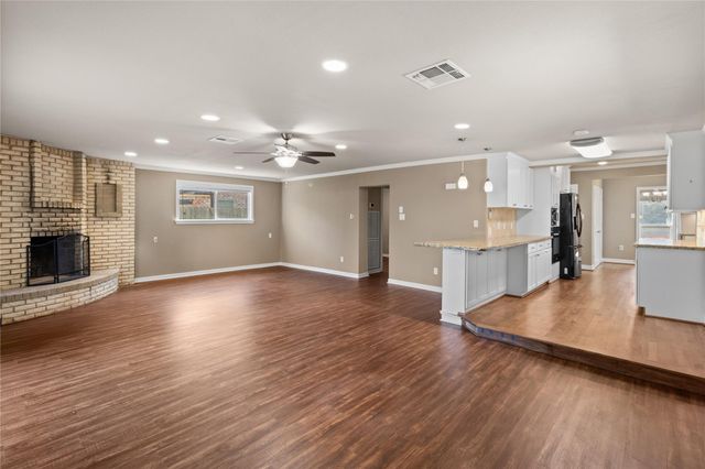 4373 Harvest Lane, Houston, TX 77004