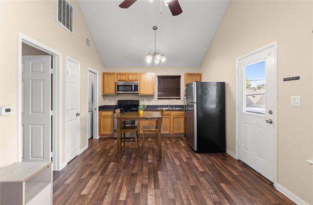 4373 Harvest Lane, Houston, TX 77004