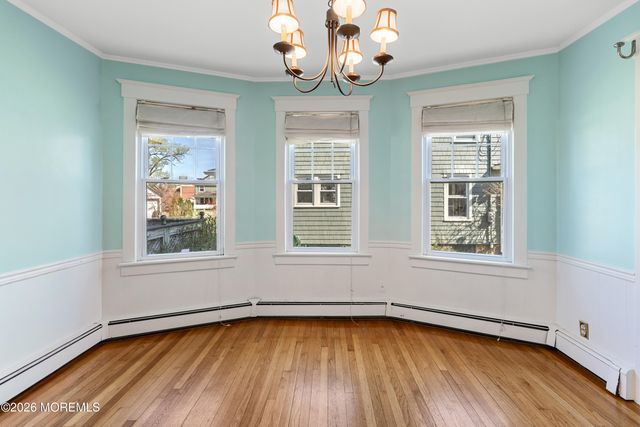 31 Lincoln Place, Freehold, NJ 07728