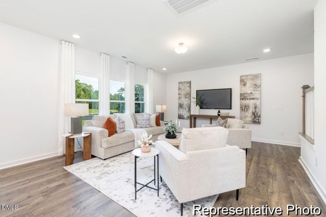 104 Silent Bend Drive 245, Clayton, NC 27527