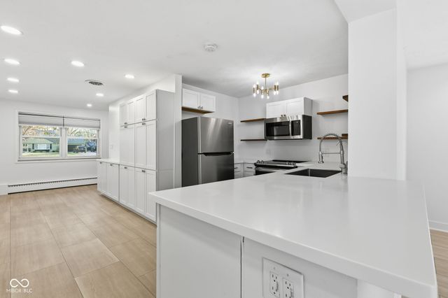 5430 Skyridge Drive, Indianapolis, IN 46250