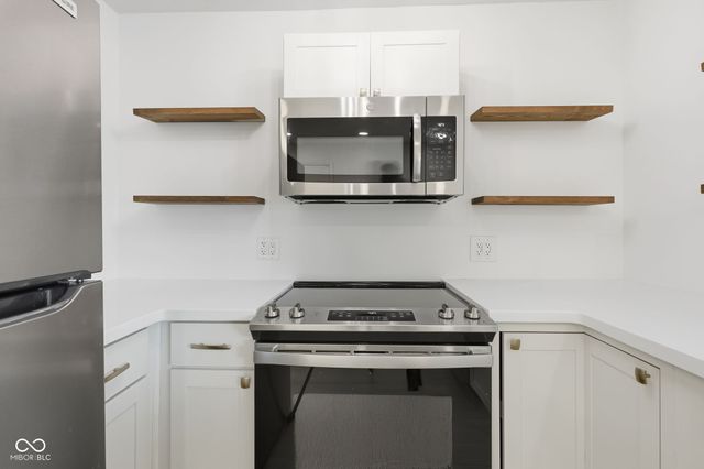 5430 Skyridge Drive, Indianapolis, IN 46250