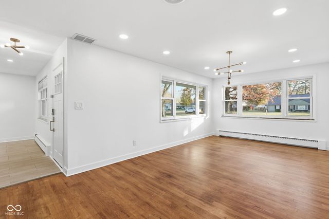 5430 Skyridge Drive, Indianapolis, IN 46250