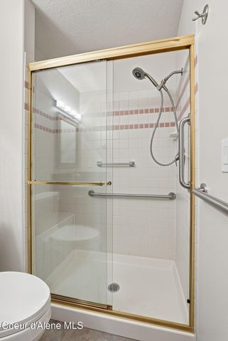 5202 N Hutton View Ln, Spokane, WA 99212