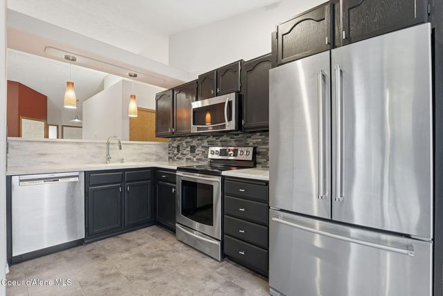 5202 N Hutton View Ln, Spokane, WA 99212