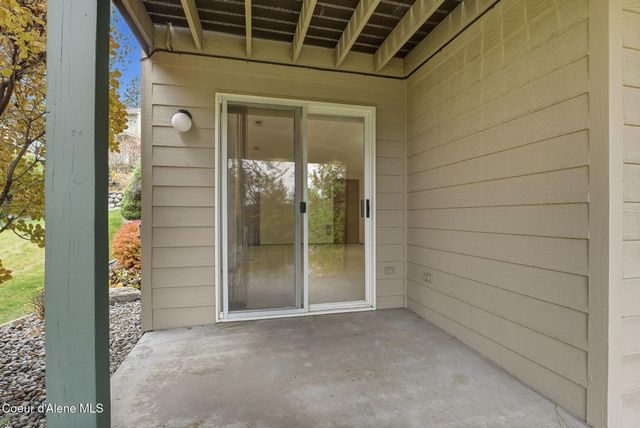 5202 N Hutton View Ln, Spokane, WA 99212