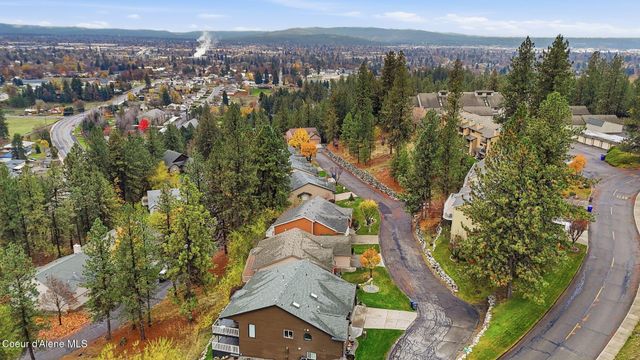 5202 N Hutton View Ln, Spokane, WA 99212