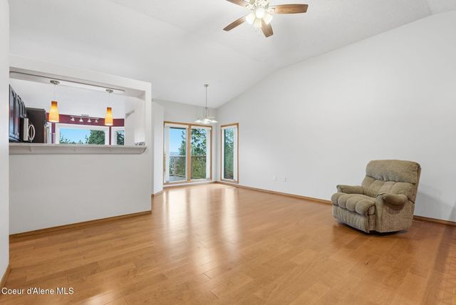 5202 N Hutton View Ln, Spokane, WA 99212