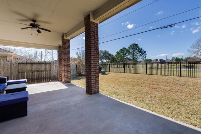 2706 Night Song Drive, Pearland, TX 77584