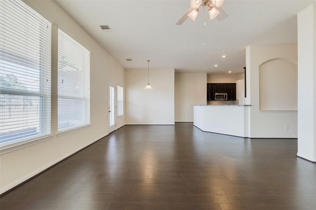 2706 Night Song Drive, Pearland, TX 77584