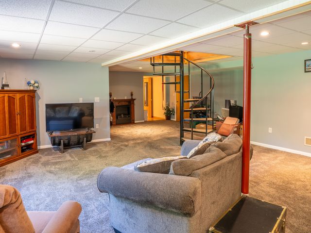 10012 OLD RIDGE Road, Girard, PA 16417