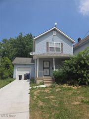9421 Hilgert Drive, Cleveland, OH 44104