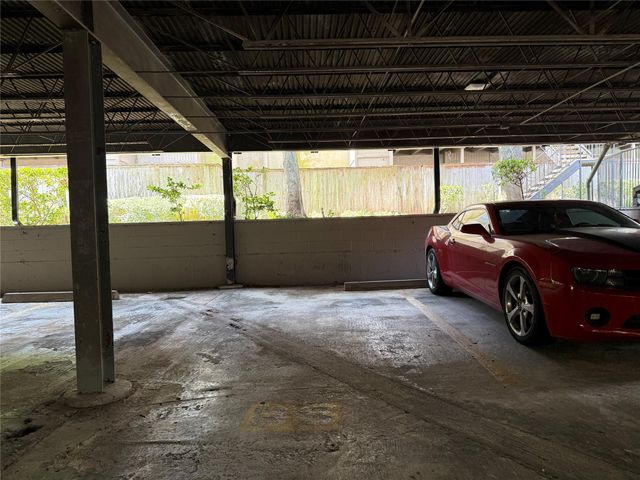 5711 Sugar Hill Drive 26, Houston, TX 77057