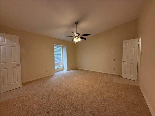 5711 Sugar Hill Drive 26, Houston, TX 77057