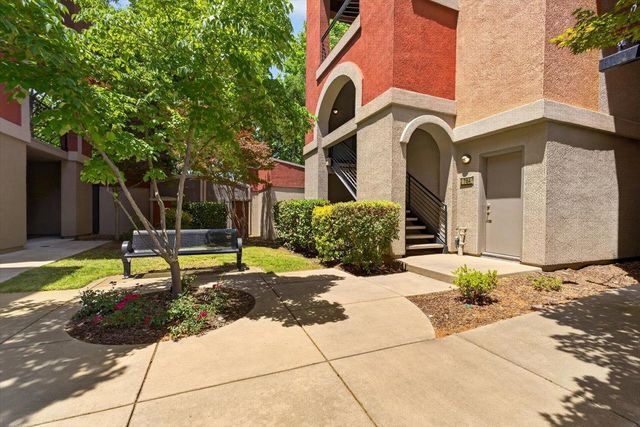 784 Ore Ct, West Sacramento, CA 95691