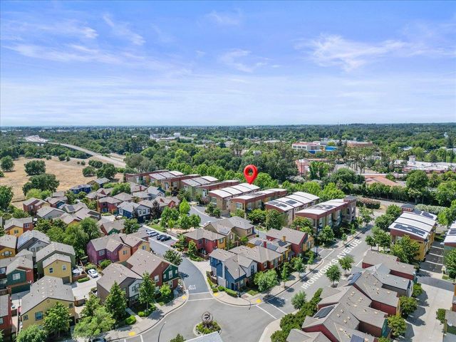 784 Ore Ct, West Sacramento, CA 95691