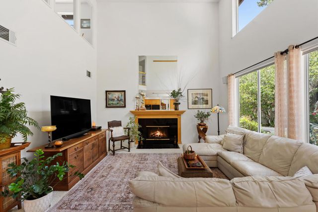 2039 Alborada Drive, Camarillo, CA 93010